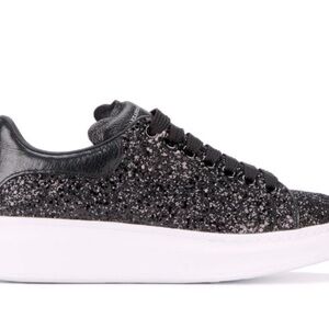 Alexander McQueen sneakers black glitter size 37.